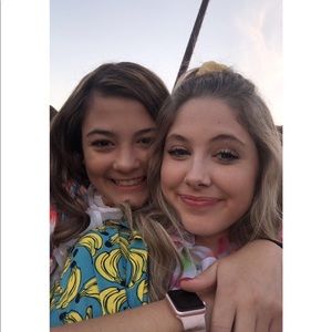 Meet your Posher, Lexi